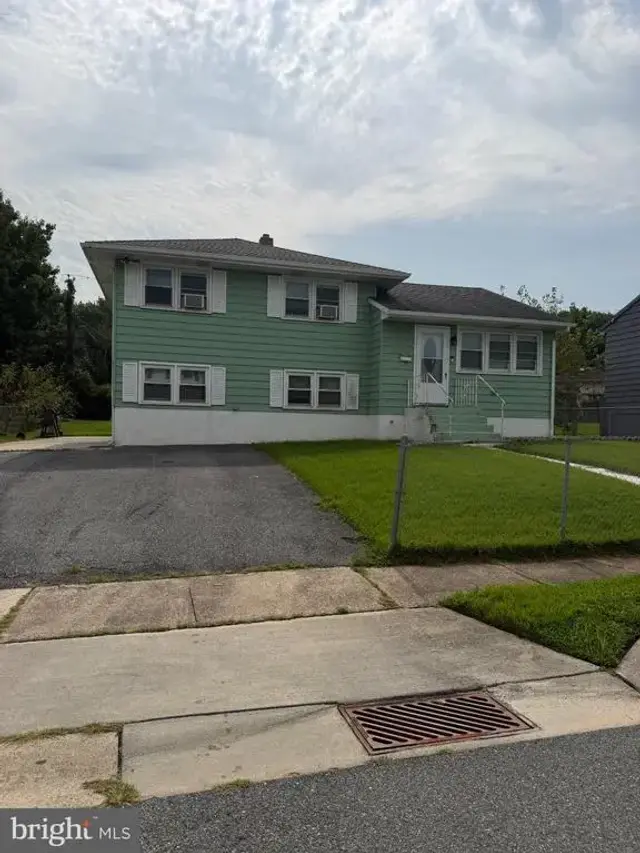135 Karlyn Dr, New Castle