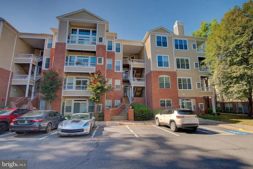 4210 Mozart Brigade Ln #l, FAIRFAX