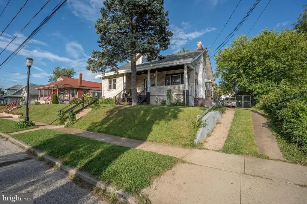222 Cypress Ave, OAKLYN