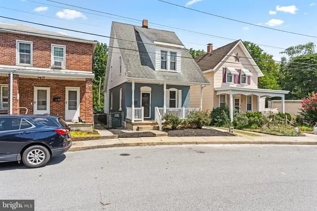 7 Moller Ave, Hagerstown