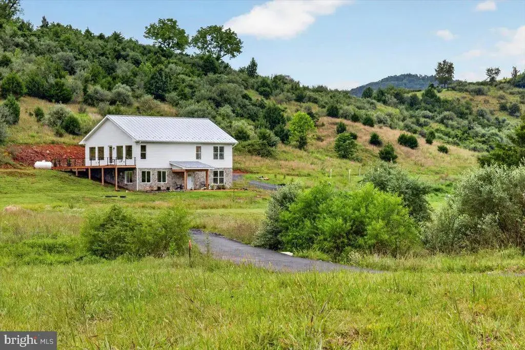 720 Gooney Manor Loop, BENTONVILLE
