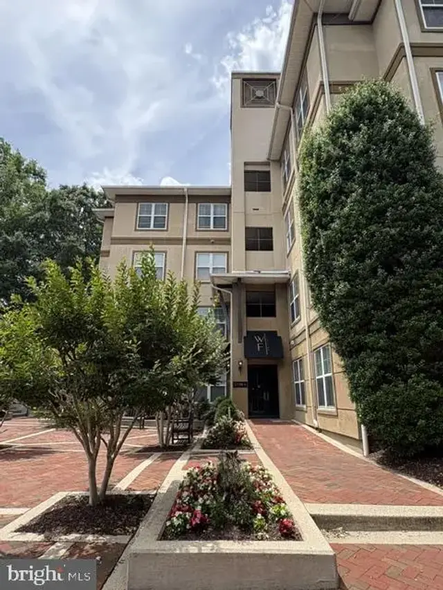 11750 Old Georgetown Rd #2301, North Bethesda