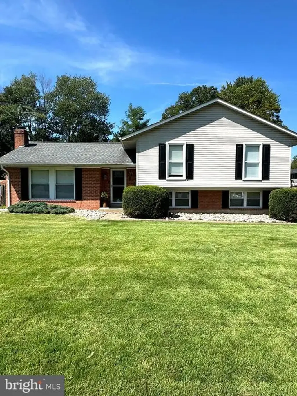 8872 Olde Mill Run, MANASSAS