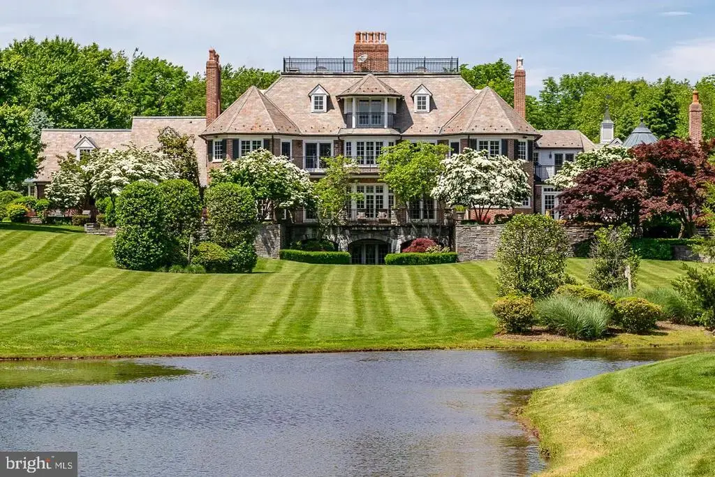 82 Aunt Molly Rd, HOPEWELL
