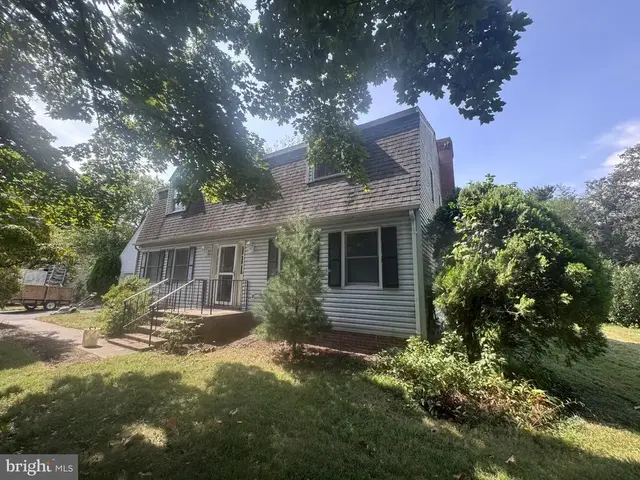 318 Lynwood Dr, Severna Park