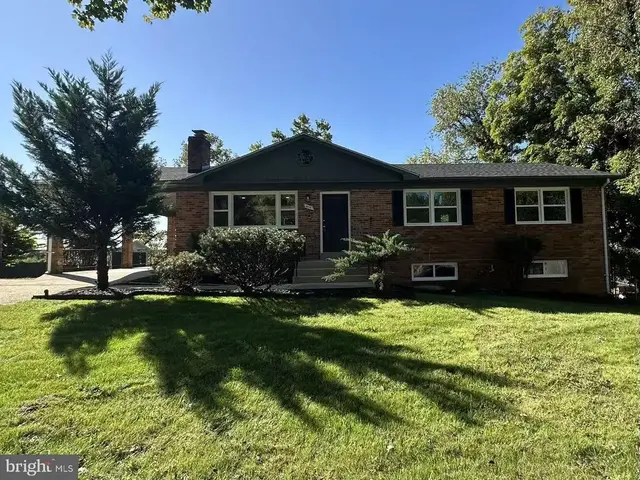 410 Aqua Lynn Dr, Fort Washington