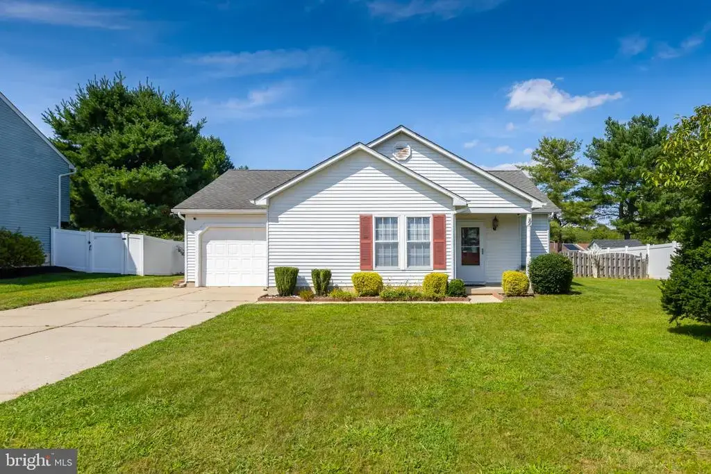 9 Ware Dr, GLASSBORO