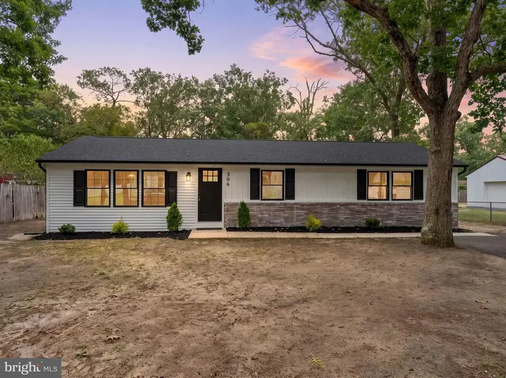 306 Wiltshire Dr, WILLIAMSTOWN