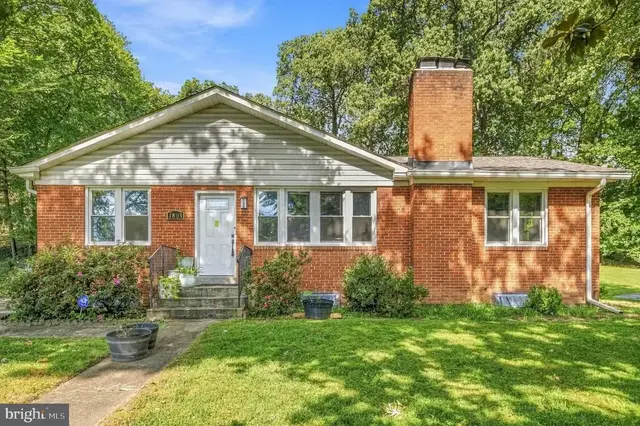 N/A, Temple Hills