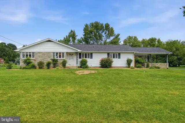 11306 Hessong Bridge Rd, Thurmont