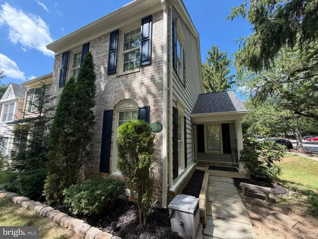 8527 Fountain Valley Dr, MONTGOMERY VILLAGE