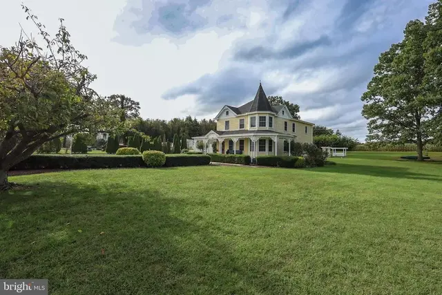 28335 Old Village Rd, Mechanicsville