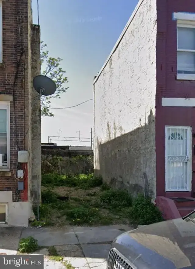 932 Edgley St, Philadelphia
