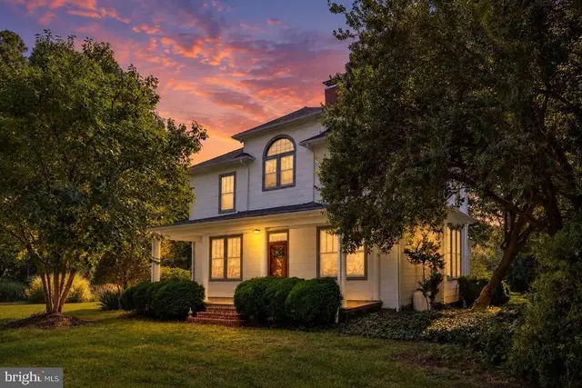 19564 Louisa Rd, Louisa