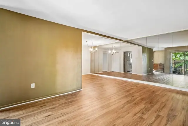 3360 Woodburn Rd #33, Annandale