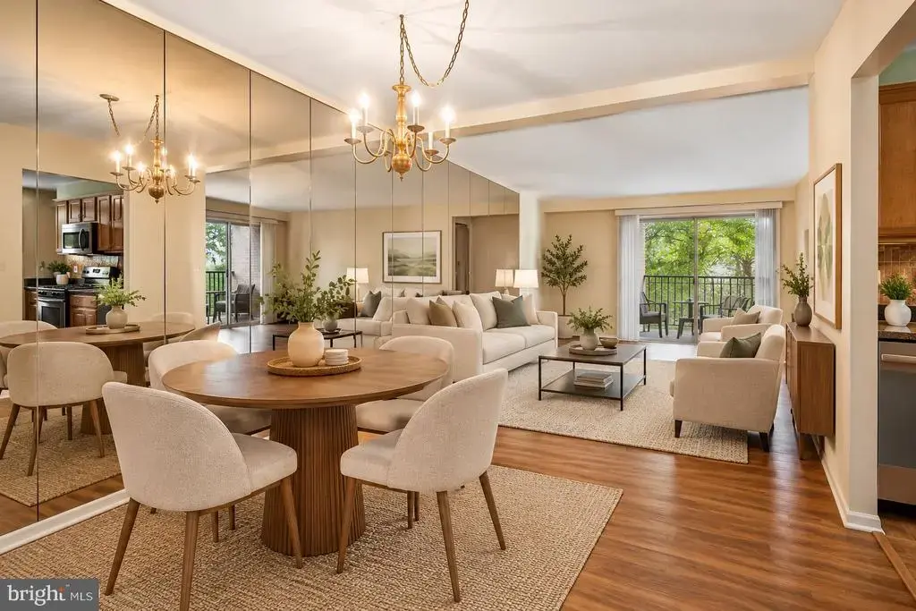 3360 Woodburn Rd #33, ANNANDALE