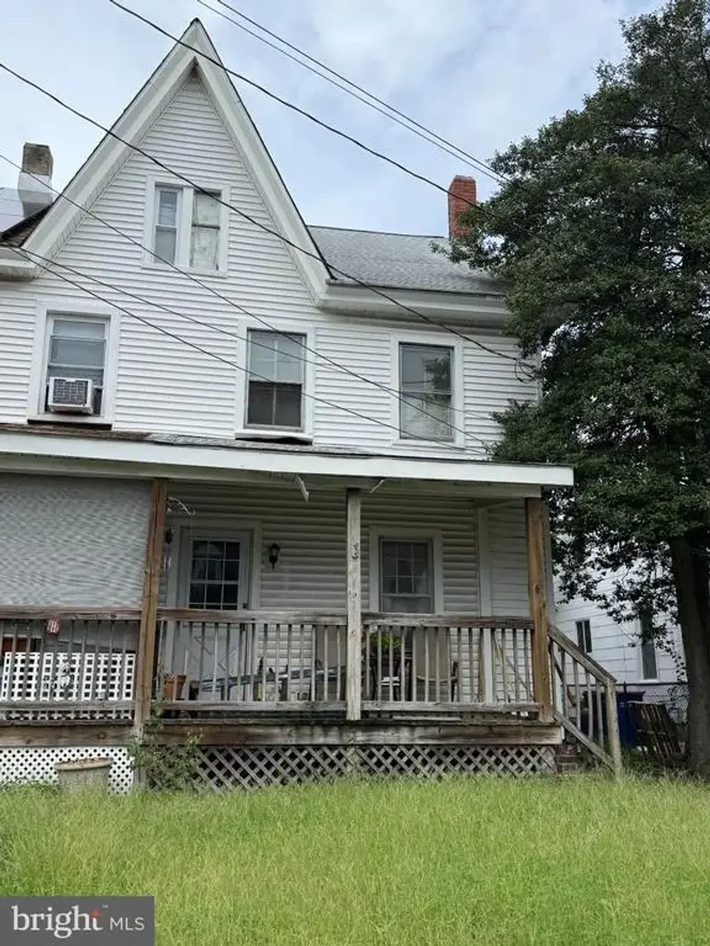 216 W Main St, MILLVILLE