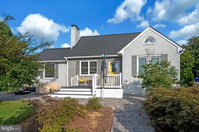 1001 Clearview Ave, Fredericksburg