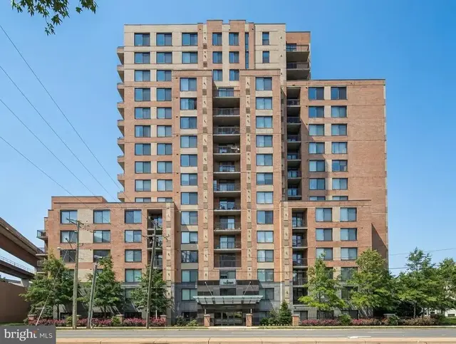 2451 Midtown Ave #1501, Alexandria
