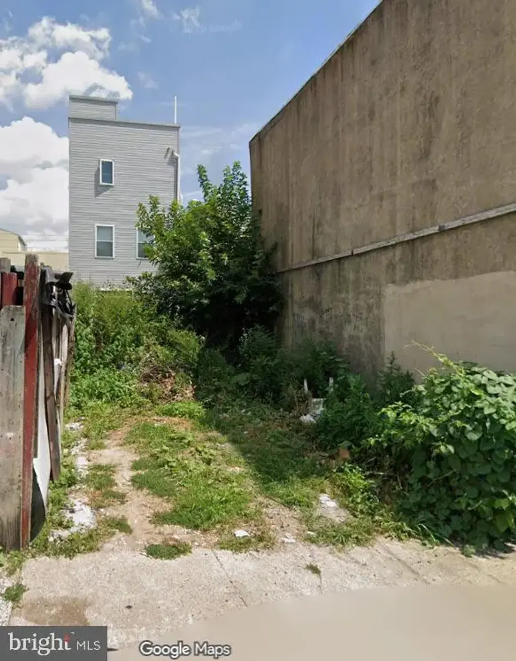 2407 N Waterloo St, PHILADELPHIA