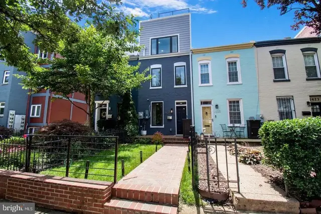 1427 K St Se, Washington