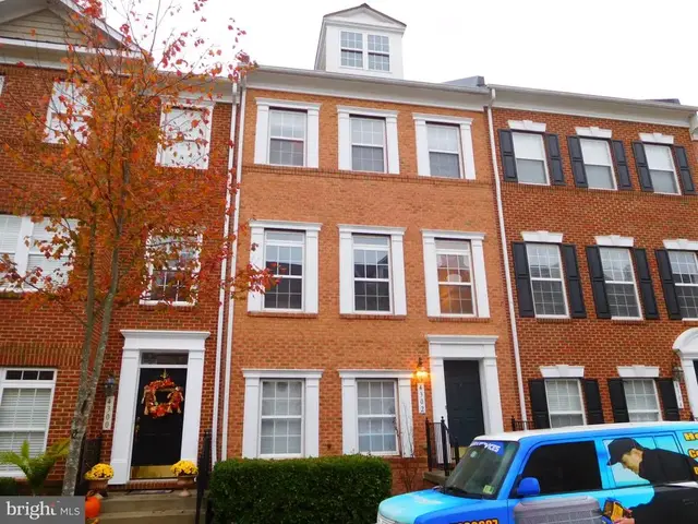 4302 Talmadge Cir, Suitland