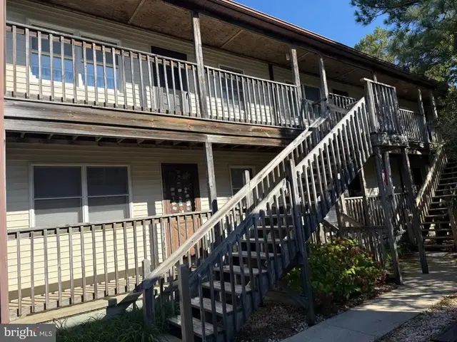 207 144th St #102, Ocean City