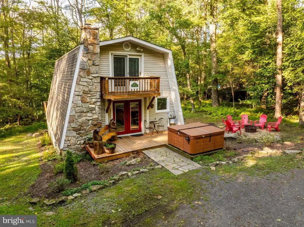 80 N Ridge Rd, MC HENRY