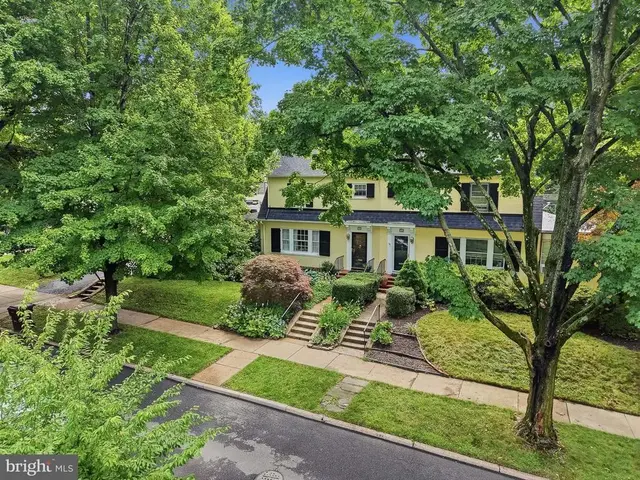722 Nottingham Rd, Wilmington