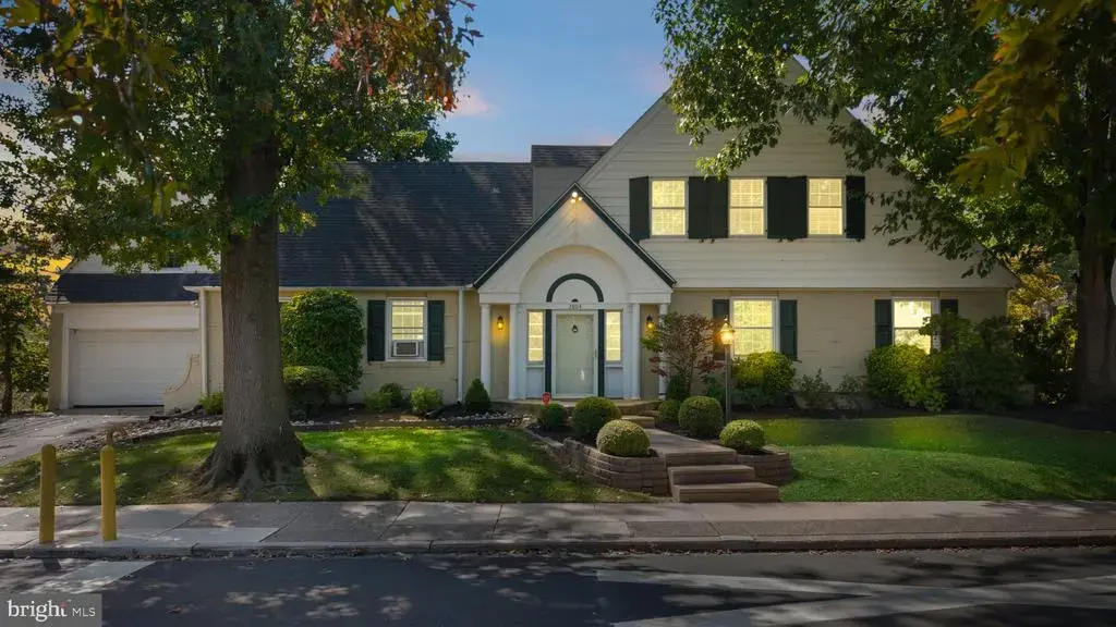 2804 Hillcrest Rd, DREXEL HILL