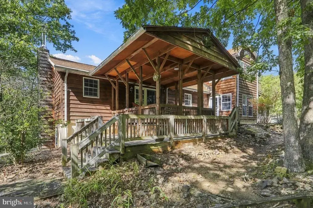 398 Staggs Run Ln, KEYSER