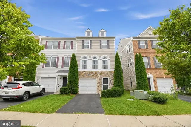 23011 Heath Aster Way, Clarksburg