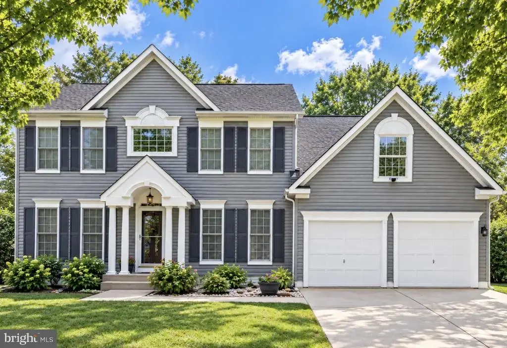 8016 Moss Bank Dr, LAUREL