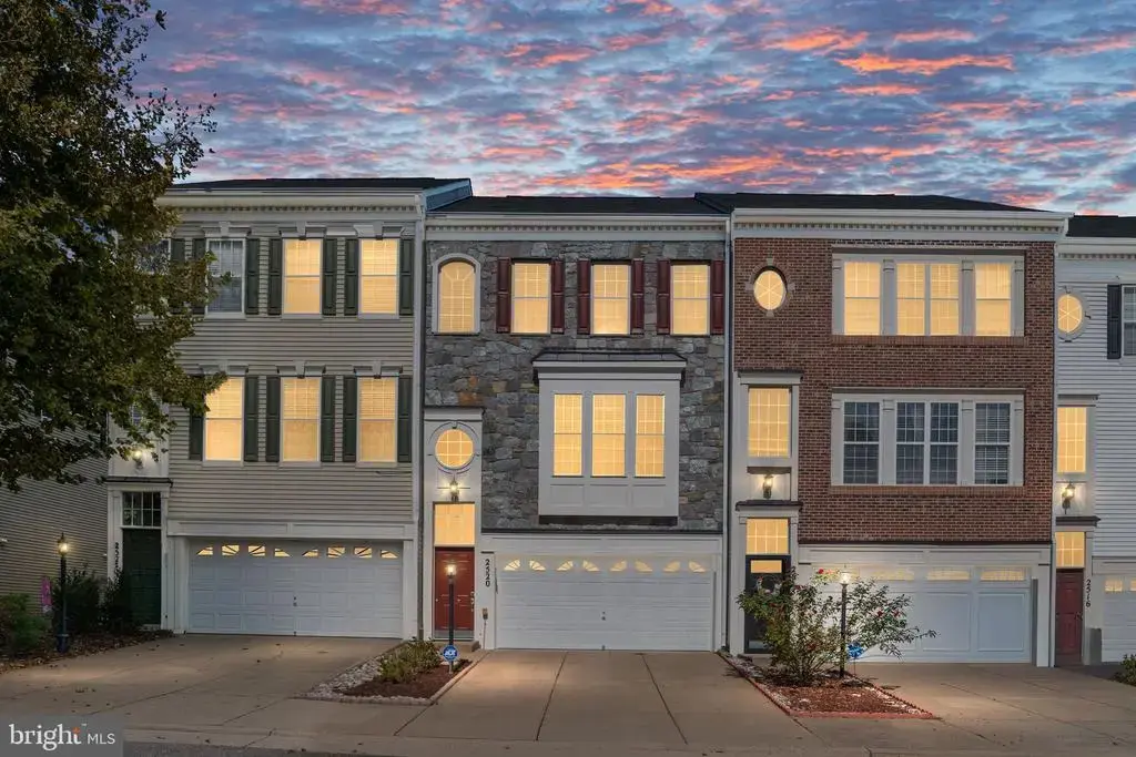 2520 Basin View Ln, WOODBRIDGE