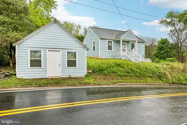25828 Old Hundred Rd, Dickerson