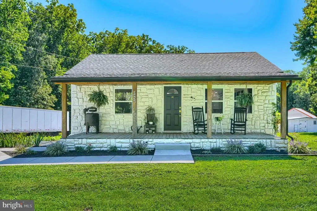 2432 Theodore Rd, NORTH EAST