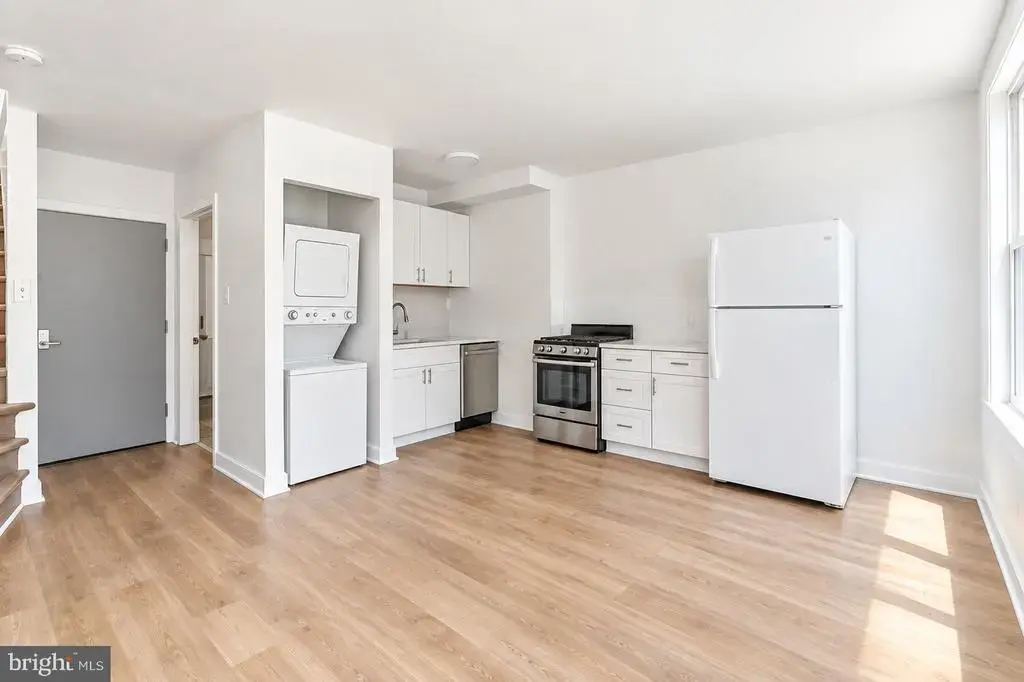 4035 Green St, PHILADELPHIA