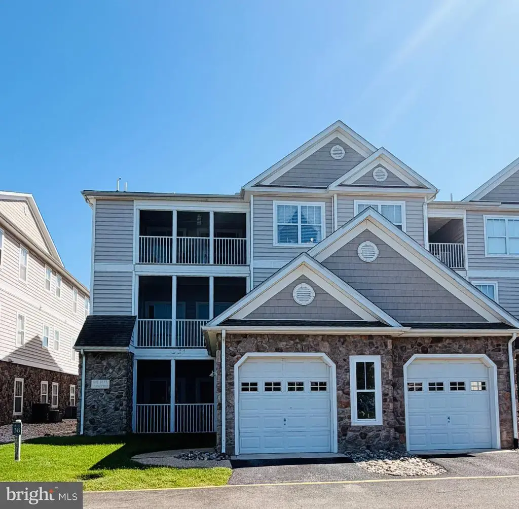 3802f N Sagamore Dr, MILFORD