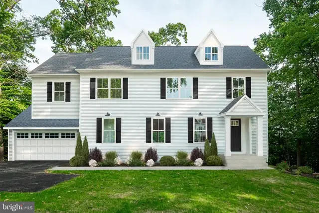 518 E South St, Kennett Square