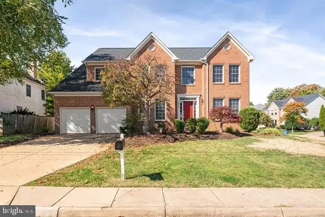 2038 Madrillon Rd, Vienna