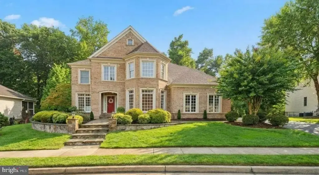 13770 Henry Pond, CHANTILLY