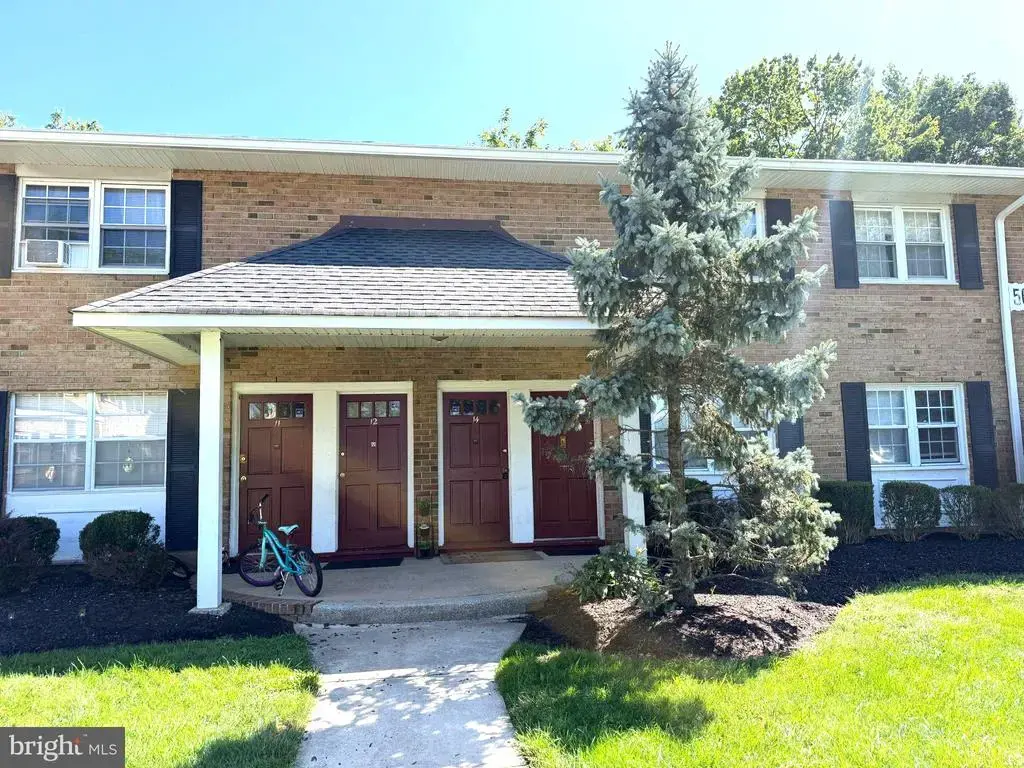 56 Garden View Ter, EAST WINDSOR TWP