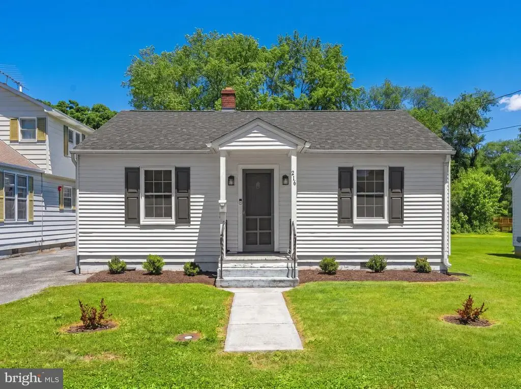 216 Walnut St, BERRYVILLE