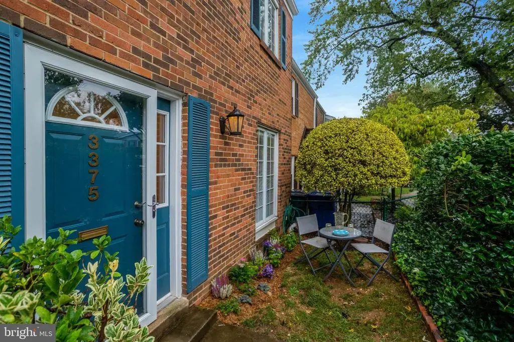 3375 Ardley Ct, FALLS CHURCH