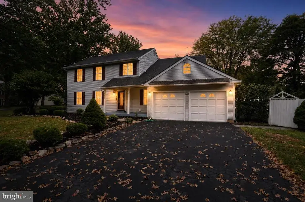 1535 Willow Pond Dr, YARDLEY