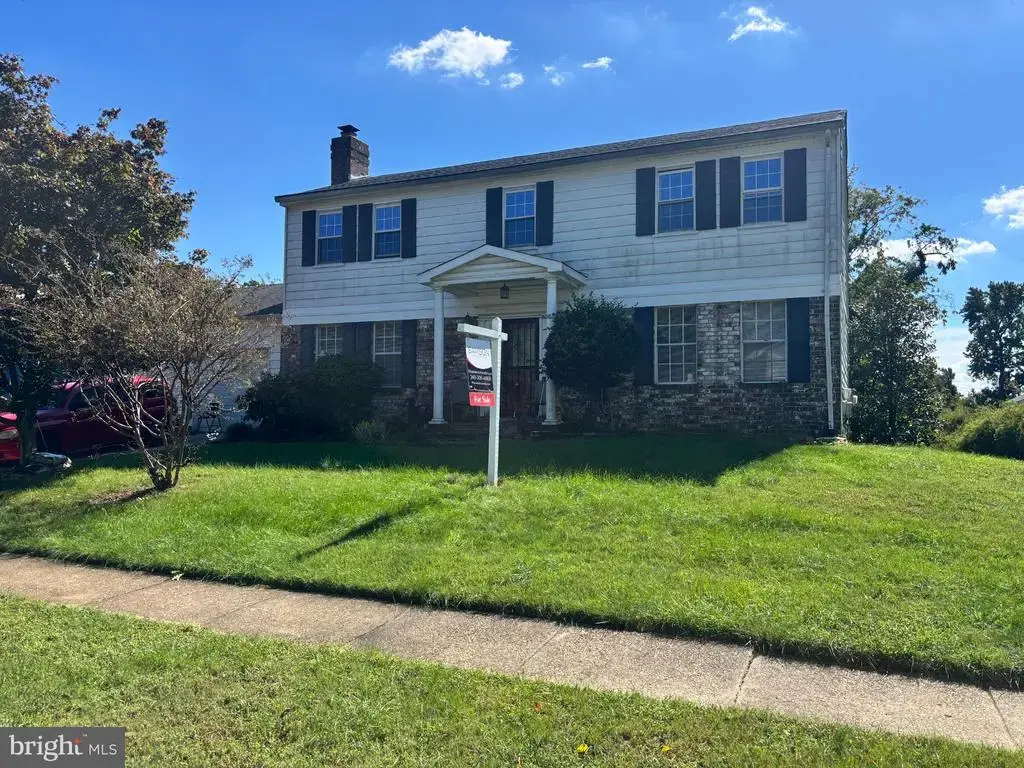 9102 Loughran Rd, FORT WASHINGTON