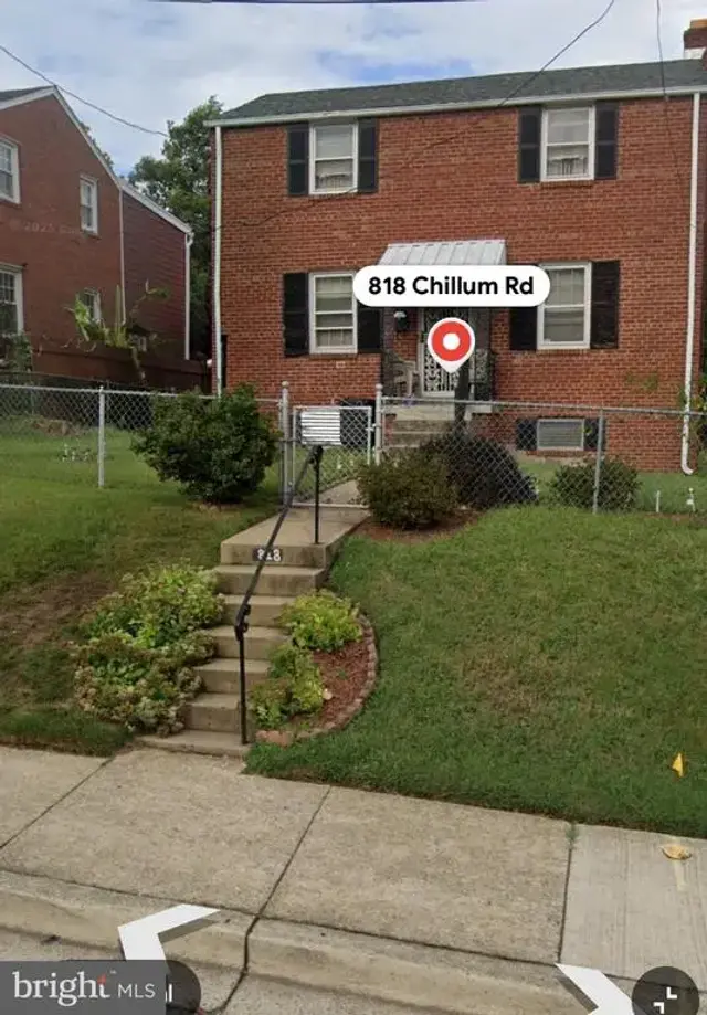 818 Chillum Rd, Hyattsville