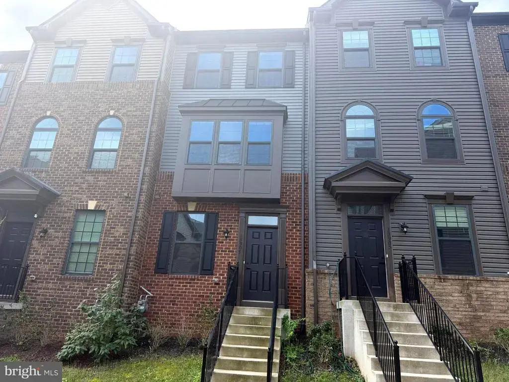 13907 Airfoil Rd, HERNDON