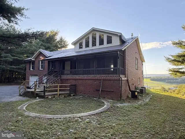 189 Turkey Ridge Dr, Kunkletown