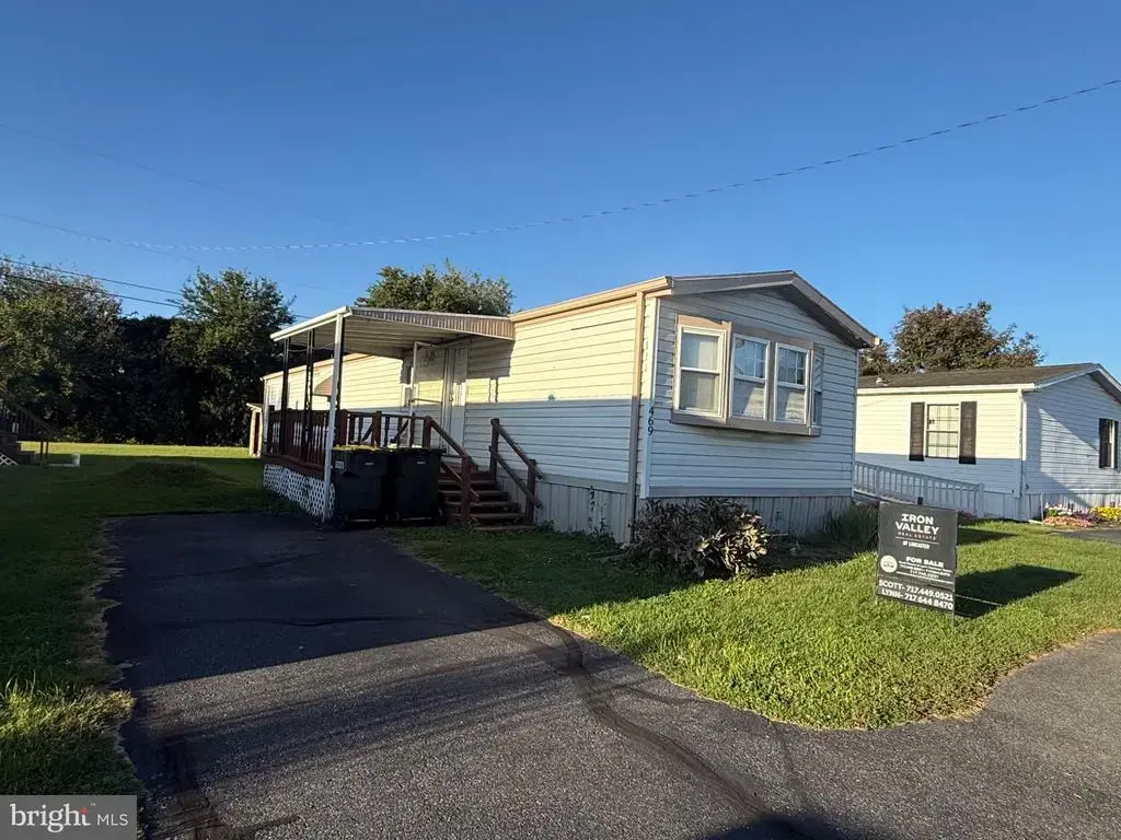 469 Brendon Dr, LEOLA